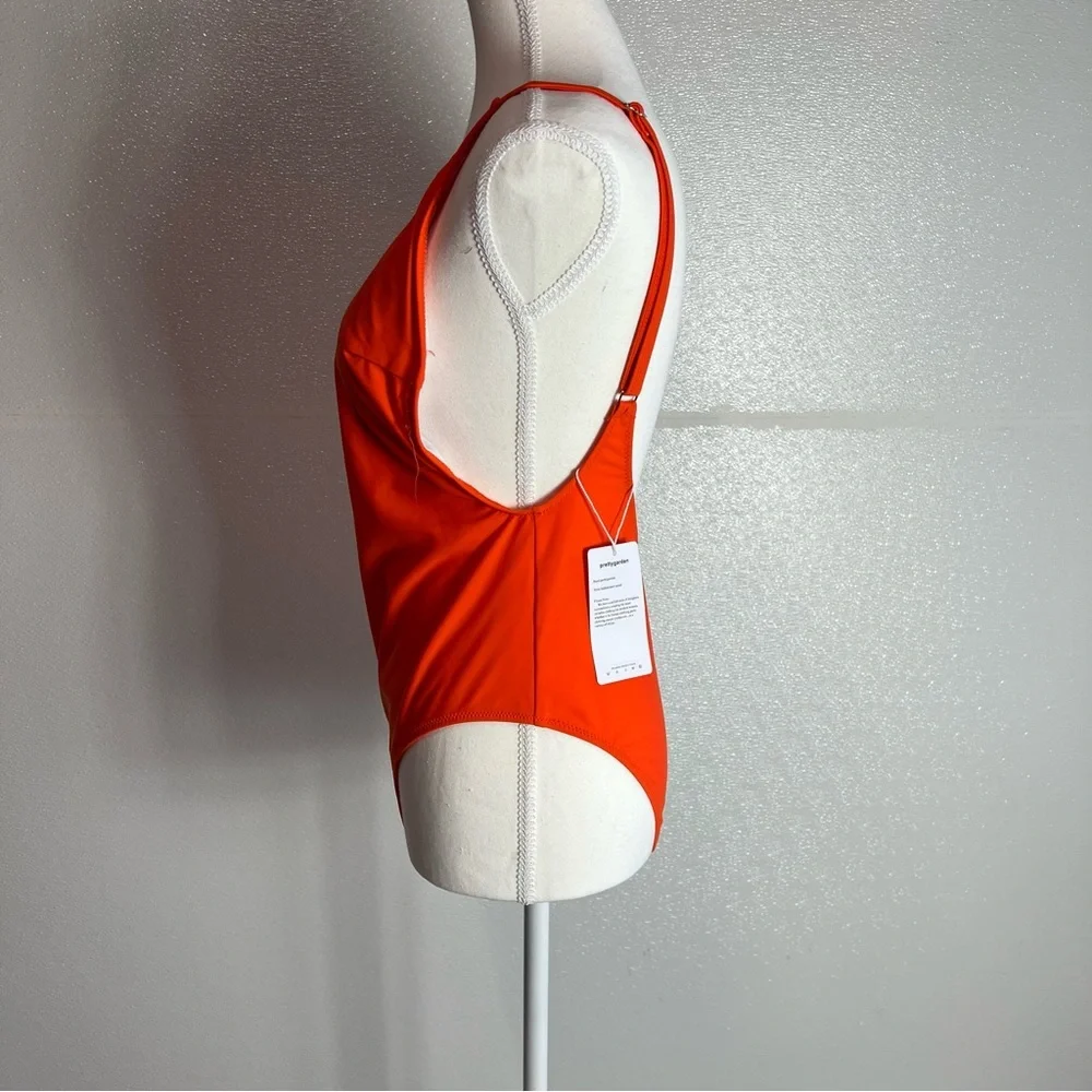NWT Women One Piece Swimsuit U Neck Tummy Control‎ Swimwear Size